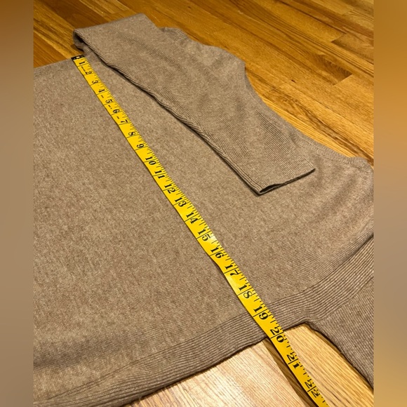 Banana Republic Cashmere/ Lambswool Blend Sweater Dress, Size Medium - Picture 3 of 6